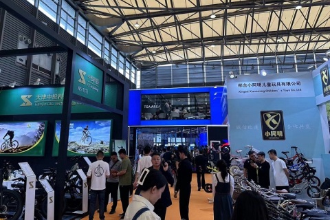 上海国际户外骑行装备展览会展会现场图片