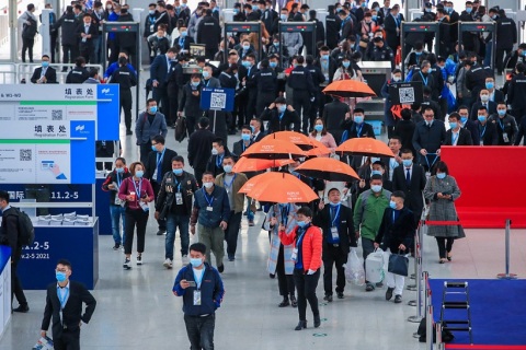 中国(上海)国际门窗幕墙展览会FBC展会现场图片