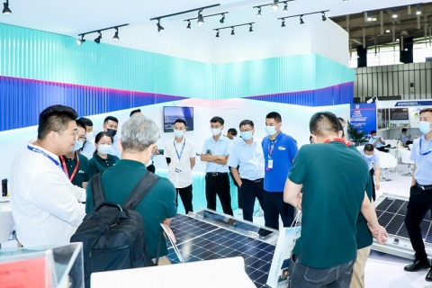 上海亚洲建筑表皮设计与材料展览会展会现场图片