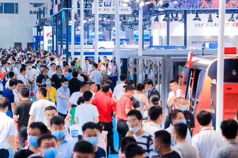 青岛国际工业互联网展览会展会现场图片
