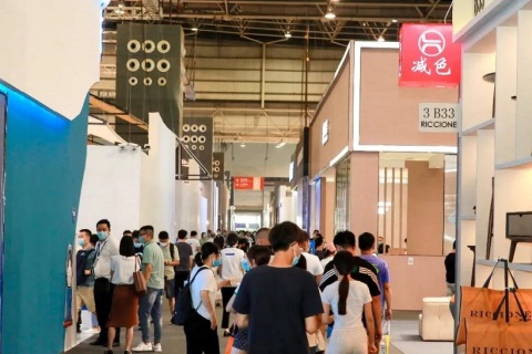 中国(广东)国际家具机械及材料展展会现场图片
