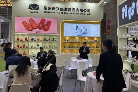 上海国际酒店及商业空间博览会展会现场图片
