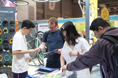 香港环球资源运动及户外用品展秋季展会现场图片