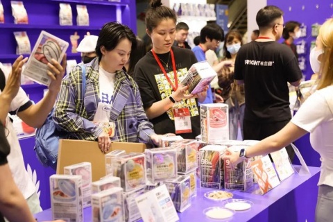宁波世界宠物博览会展会现场图片
