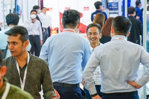 柬埔寨玻璃工业展览会展会现场图片