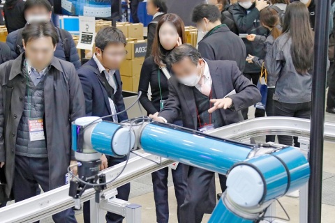 日本东京机器人展览会展会现场图片