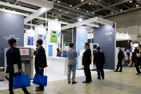 日本东京电子元器件展览会展会现场图片