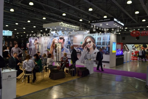 俄罗斯莫斯科秋季光学眼镜展MIOF展会现场图片
