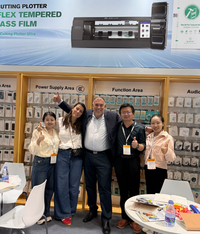 DEVIA 迪沃 2025香港环球资源电子展火热进行中,我们在6R17-6Q18展会等您