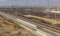 中国高铁网络持续加密 为高质量发展注入新活力