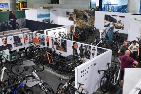 荷兰阿姆斯特丹自行车展展会现场图片