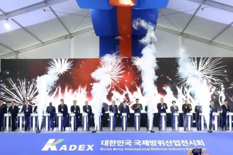 韩国陆军国际防务工业展览会展会现场图片