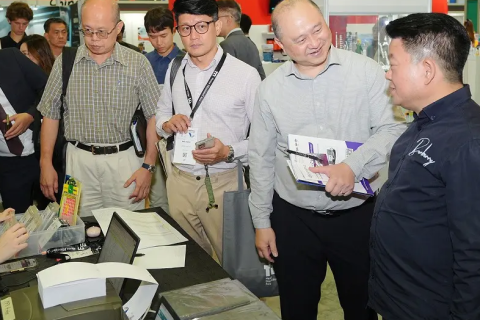 新加坡制药医药包装展览会展会现场图片