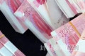 男子表示一双儿女均非亲生，指控妻子婚内转移1400万元财产，女方否认：系生活和工作必要支出